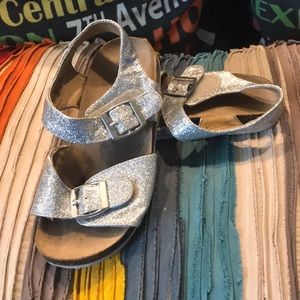 Silver Glitter Cherokee Girl’s Sandals Size 11